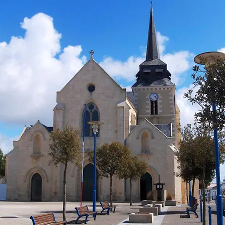 Вилла Ensoleillee A Hilaire De Riez Avec Piscine Privee