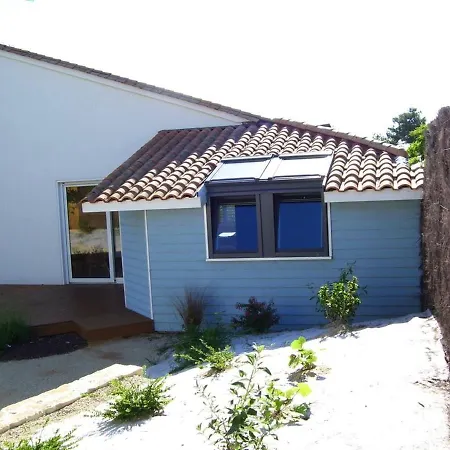 Ensoleillee A Hilaire De Riez Avec Piscine Privee